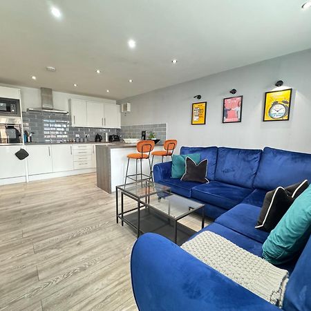 Rnm - Business Professionals Stay, Walsall City Centre, 2 Bedroom With Ensuite And Bathroom, Entire Place, Kitchen & Washroom With Amenities, Smart Tv, Easy Access, Fast Wifi, Parking Nearby, Great Transport Links Dış mekan fotoğraf